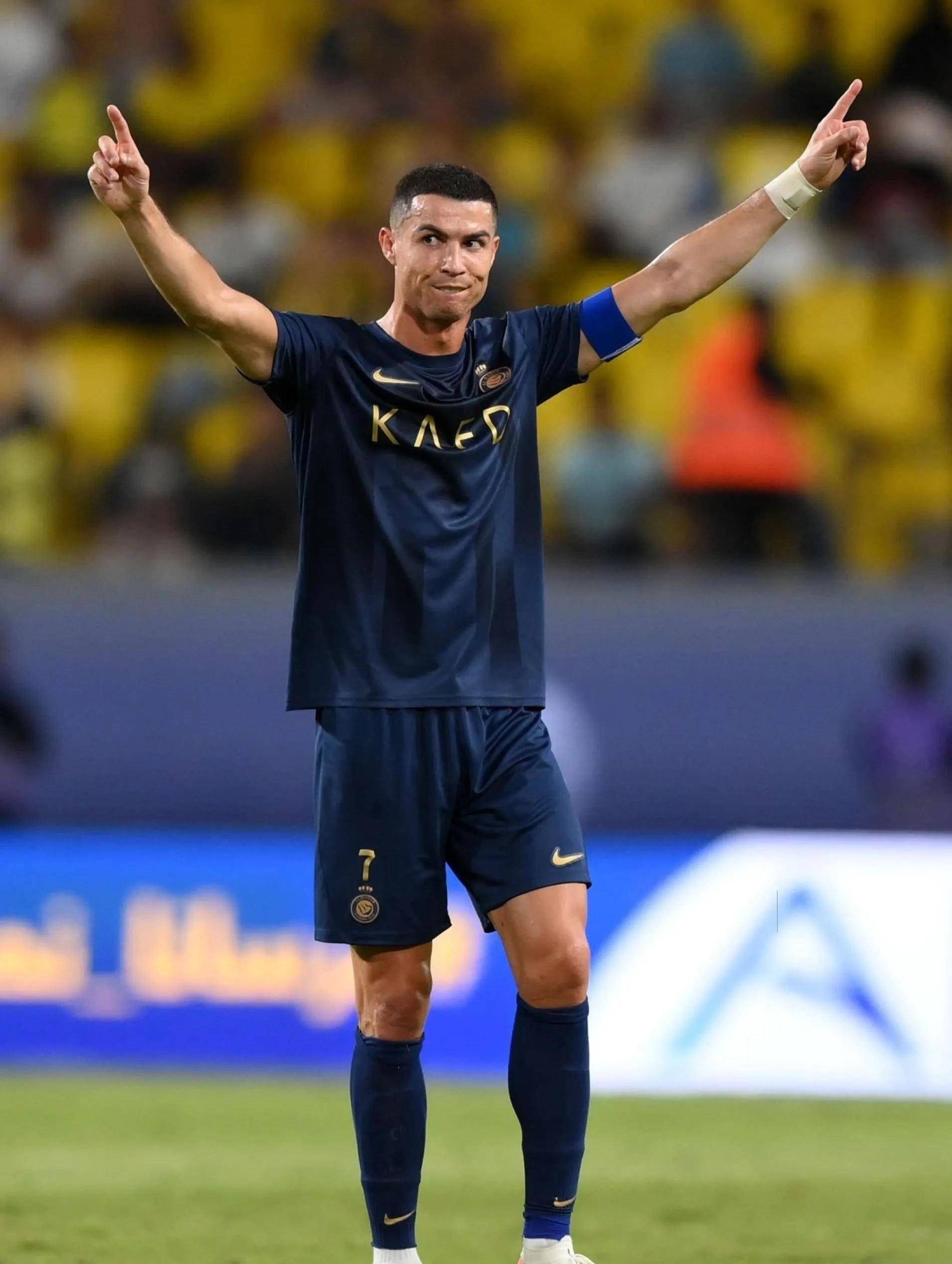 中场组织者如何阅读比赛？