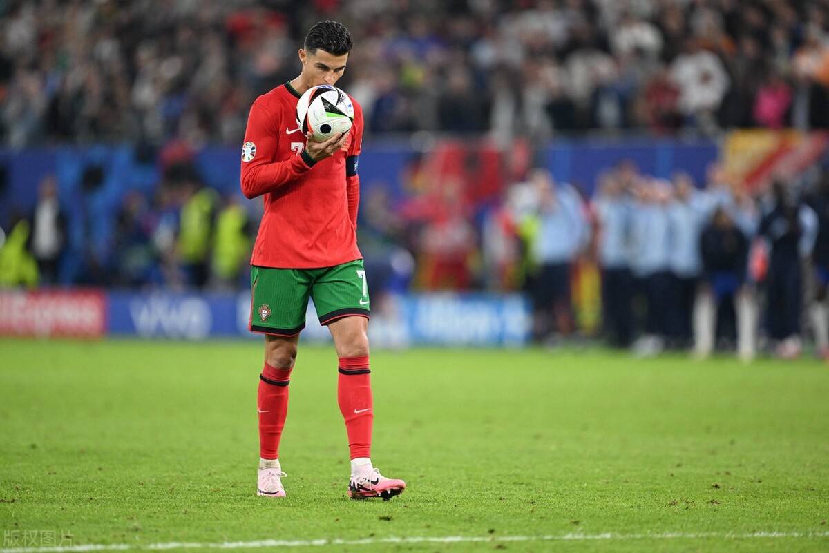 中国球员加盟意甲！加比或迎良机