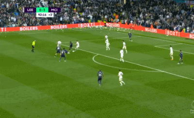 图片报：诺伊尔参加了拜仁周五训练，对阵弗赖堡可以首发上场