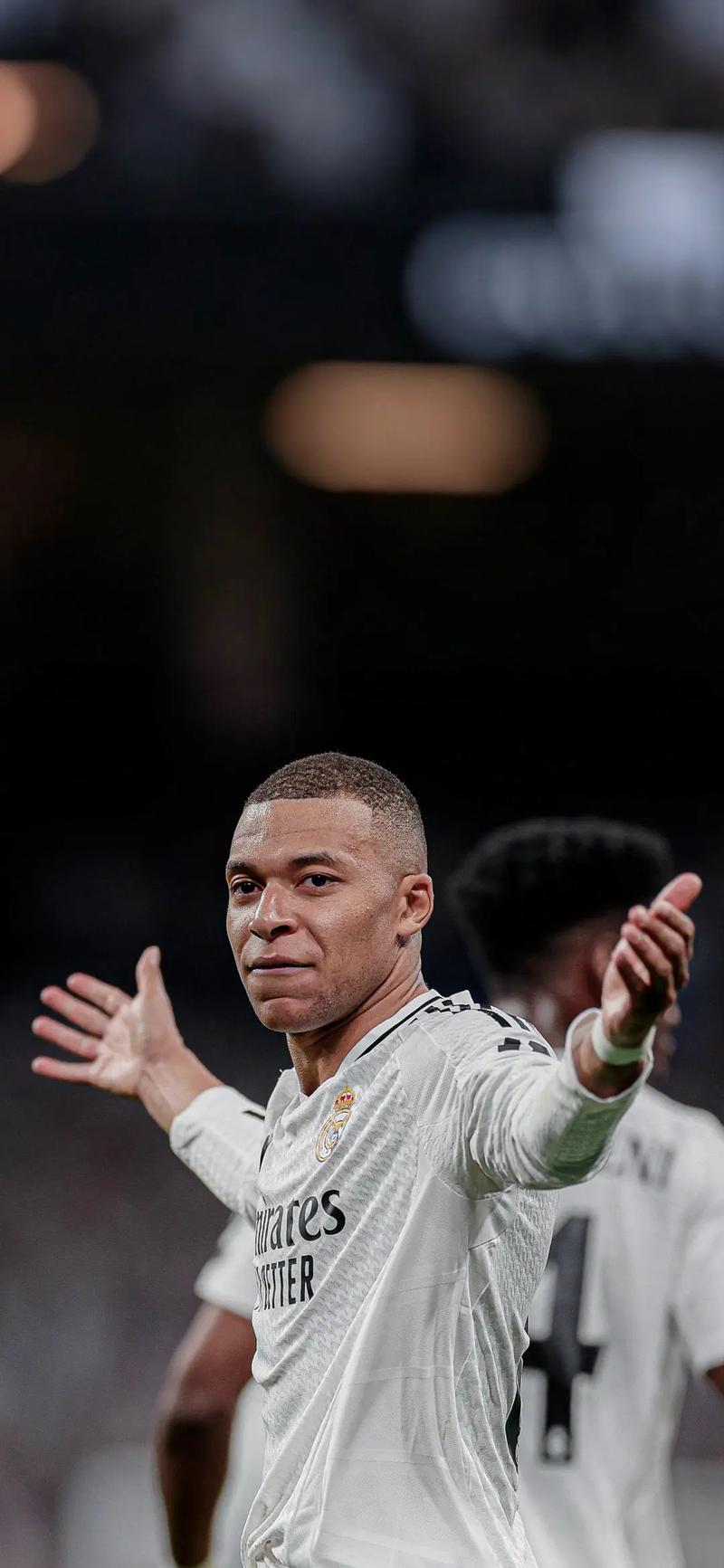 世界杯B组抽签出炉：意大利出线将和加拿大、卡塔尔、瑞士同组