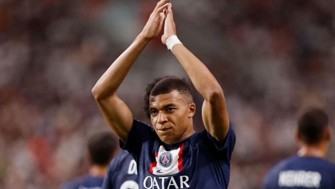 斯通斯：在出线之后也不要松懈，要保持那种胜利的心态