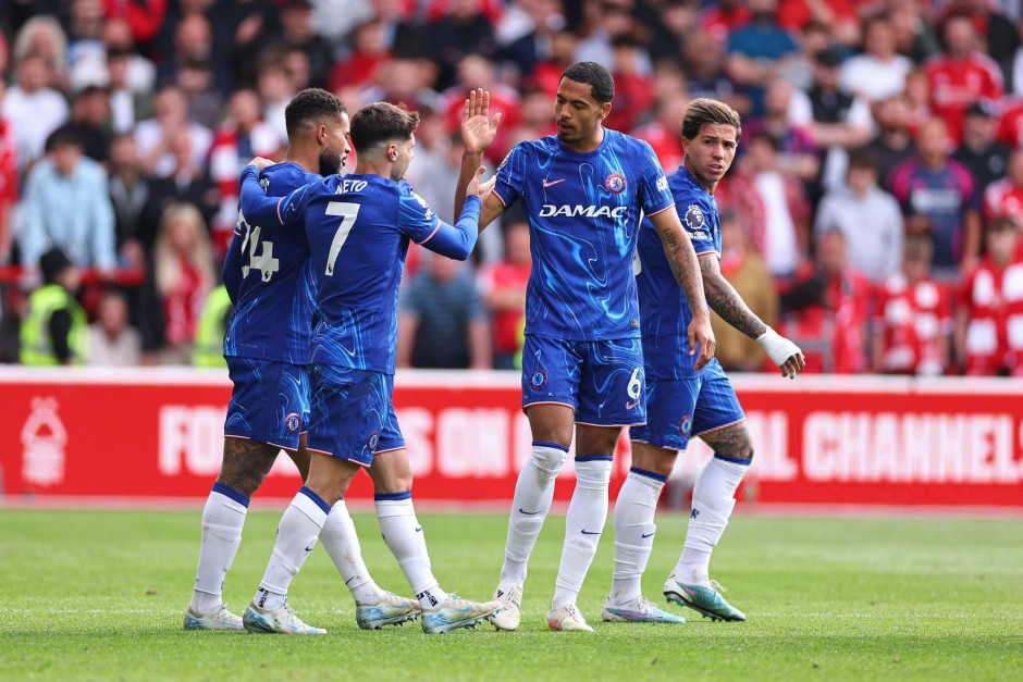 德天空：帕利尼亚原本想留队，但拜仁高层明确建议他转会